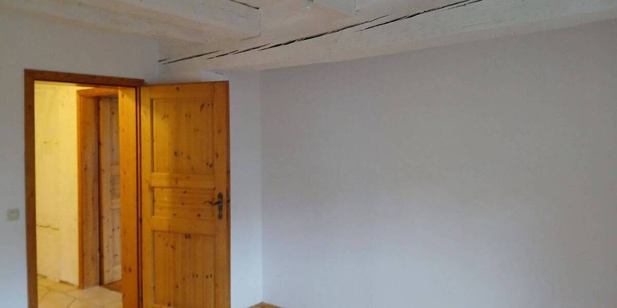 Etagenwohnung Weinstadt Großheppach - 3 Zimmer, 100 m&sup2;, 1.200&euro; | Angebot:26205748