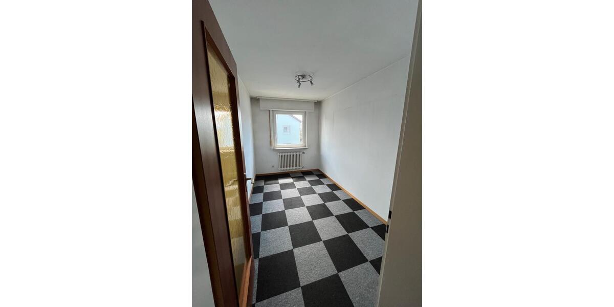 Reihenhaus Baltmannsweiler - 5 Zimmer, 110 m&sup2;, 420.000&euro; | Angebot:26811623