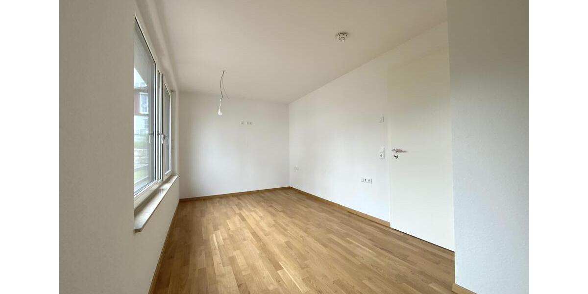 Etagenwohnung Ludwigsburg Oßweil - 2 Zimmer, 59 m&sup2;, 1.160&euro; | Angebot:26193567