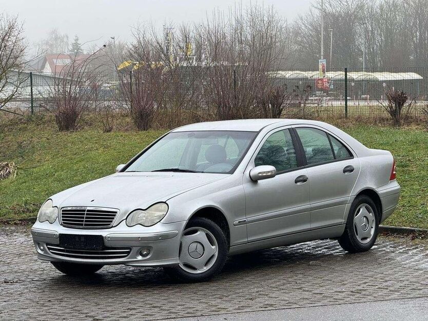 Mercedes-Benz C 180 260.000 km 2.800 € Murr 71711