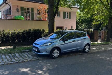 Ford Fiesta 167.541 km 7.700 &euro; Stuttgart 70174