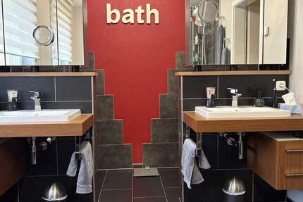 Haus Reutlingen Südstadt - 4 Zimmer, 124 m&sup2;, 669.000&euro; | Angebot:25780882