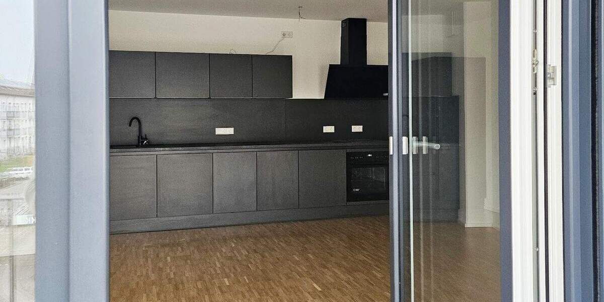 Etagenwohnung Stuttgart Untertürkheim - 3 Zimmer, 84 m&sup2;, 1.490&euro; | Angebot:23941553