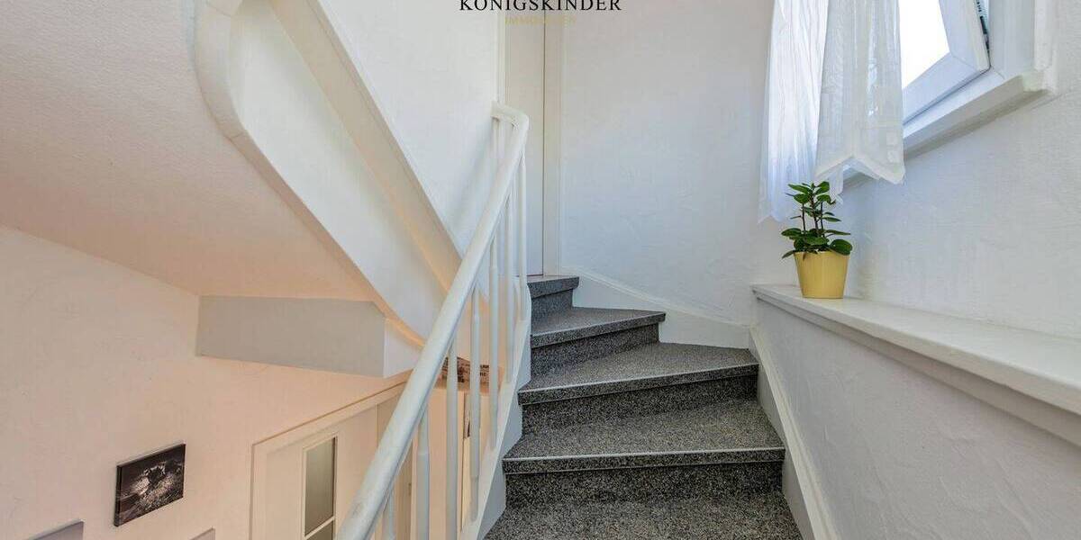 Etagenwohnung Stuttgart Kaltental - 5 Zimmer, 112 m&sup2;, 575.000&euro; | Angebot:26499662