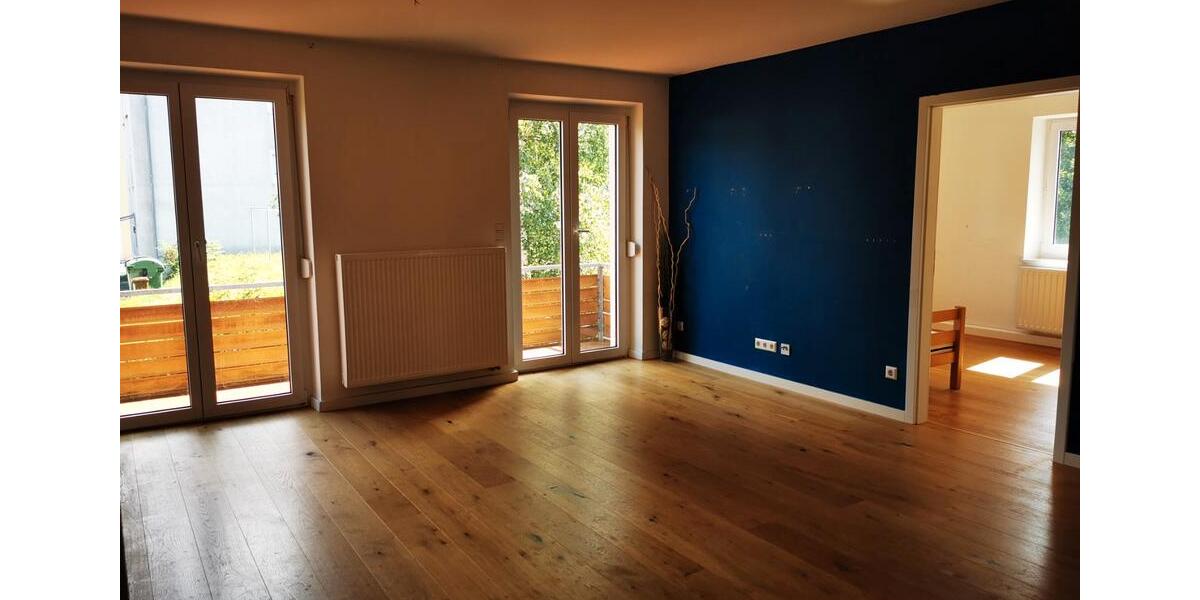 Etagenwohnung Stuttgart Feuerbach - 5 Zimmer, 120 m&sup2;, 2.200&euro; | Angebot:25993665