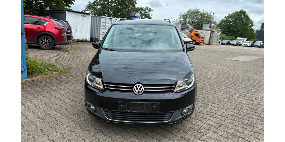 VW Touran 256.977 km 4.500 &euro; Waiblingen Neustadt ( 15 km von Stuttgart ) 71336