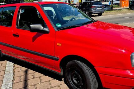 VW Golf 184.000 km 2.200 &euro; Filderstadt 70794