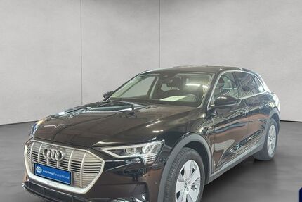 Audi e-tron 28.439 km 25.890 &euro; Filderstadt 70794