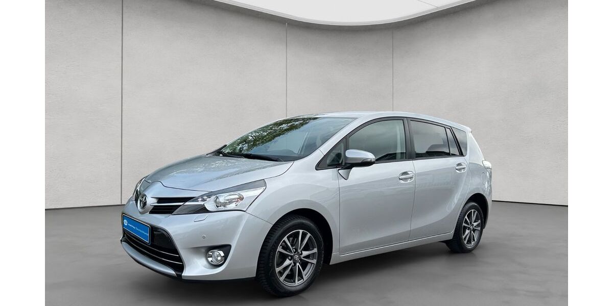 Toyota Verso 36.750 km 16.480 &euro; Esslingen 73730