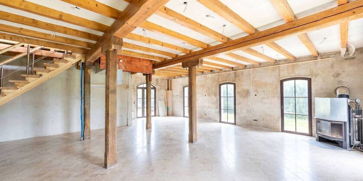Mehrfamilienhaus, Wohnhaus Besigheim - 7 Zimmer, 340 m&sup2;, 549.000&euro; | Angebot:26731172