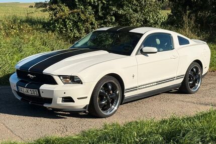 Ford Mustang 139.000 km 14.990 &euro; Vaihingen an der Enz 71665
