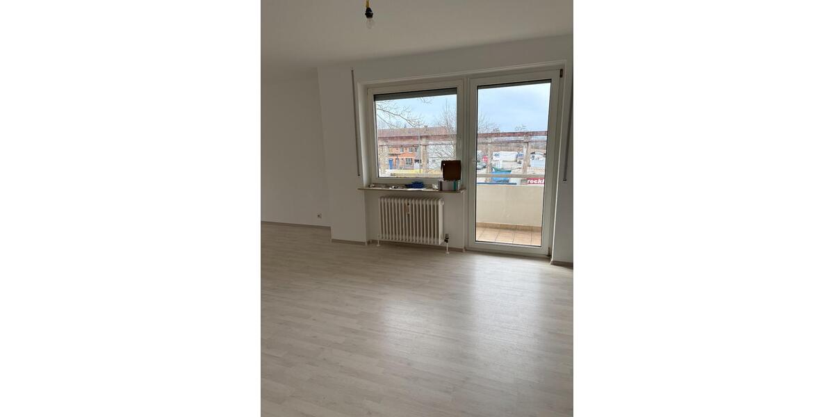 Etagenwohnung Markgröningen - 2.5 Zimmer, 59 m&sup2;, 870&euro; | Angebot:25256458