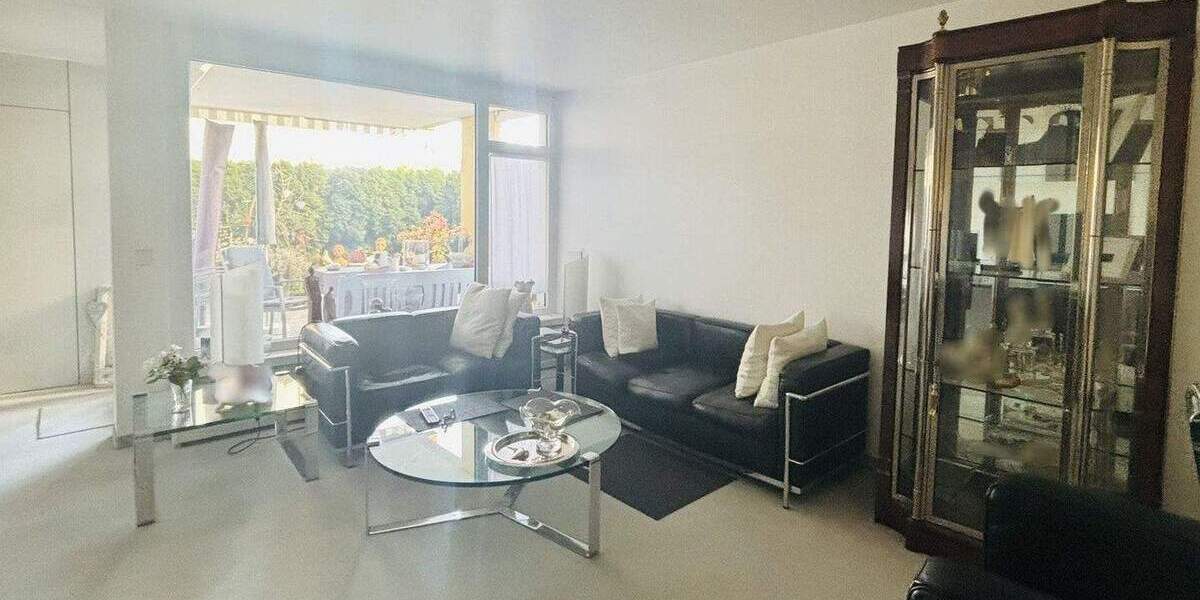 Etagenwohnung Esslingen Sulzgries - 4 Zimmer, 105 m&sup2;, 410.000&euro; | Angebot:24515425