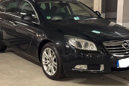 Opel Insignia 143.221 km 5.600 € Tübingen 72072