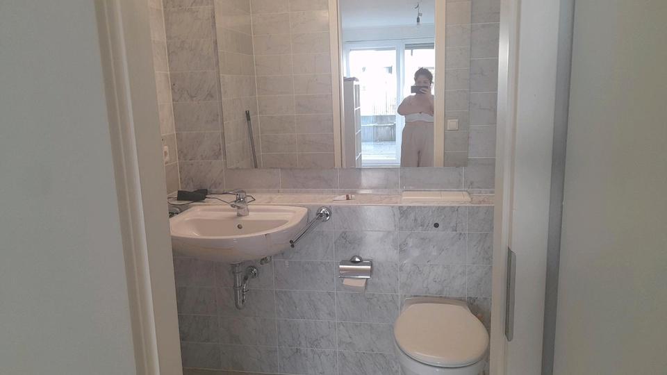 Erdgeschoßwohnung Stuttgart Feuerbach - 4 Zimmer, 90 m&sup2;, 1.700&euro; | Angebot:26409384