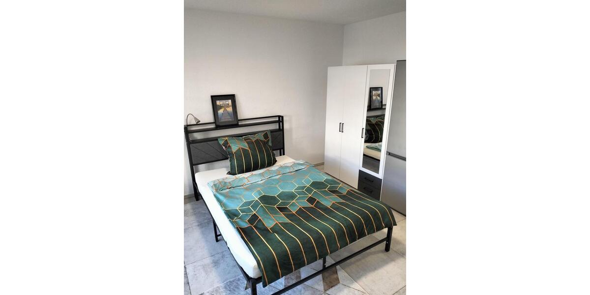 Etagenwohnung Esslingen am Neckar Oberesslingen - 1 Zimmer, 28 m&sup2;, 655&euro; | Angebot:25138251