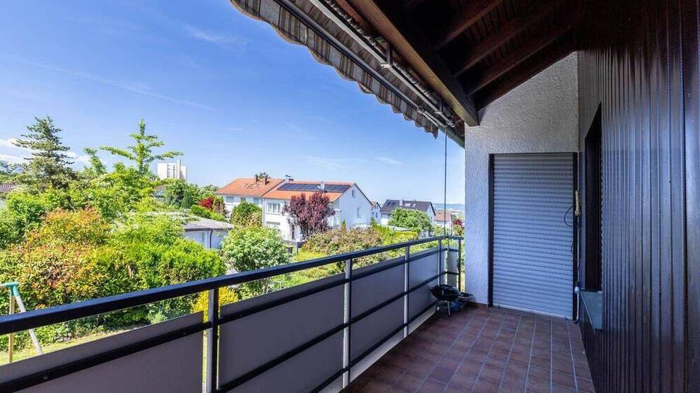 Liebevoll gepflegtes Drei-Parteienhaus in ruhiger Wohnlage