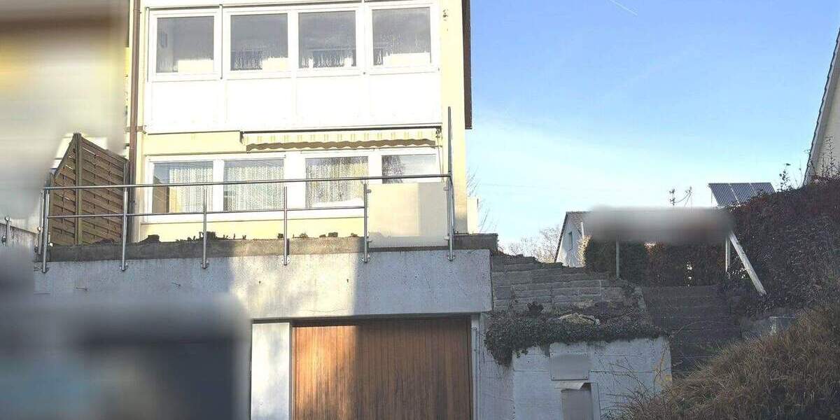 Frei: Reiheneckhaus mit Wintergarten und Garage in Korb 4 zimmer