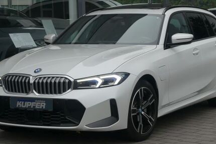 BMW 330 11.300 km 42.900 € Vaihingen / Enz 71665