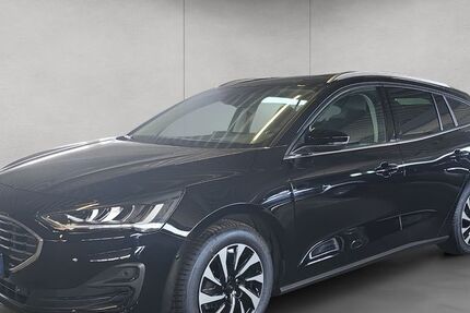 Ford Focus 7.328 km 26.950 € Stuttgart 70190