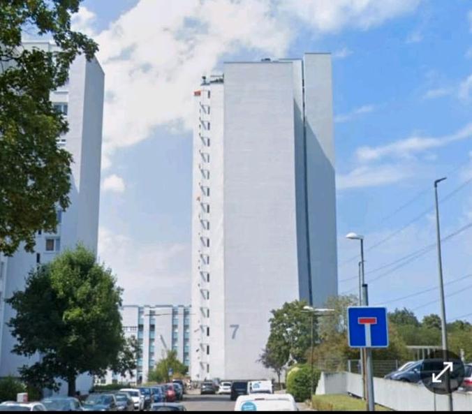 Erdgeschoßwohnung Kornwestheim - 2.5 Zimmer, 57 m&sup2;, 180.000&euro; | Angebot:24803429