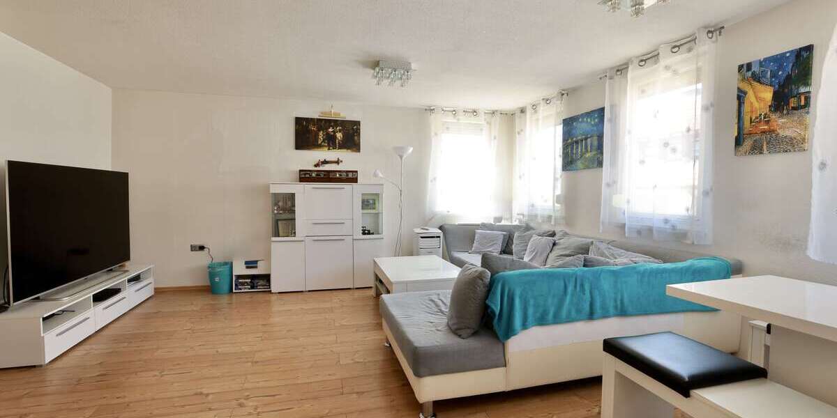 Einfamilienhaus Metzingen - 6 Zimmer, 164 m&sup2;, 350.000&euro; | Angebot:23062608