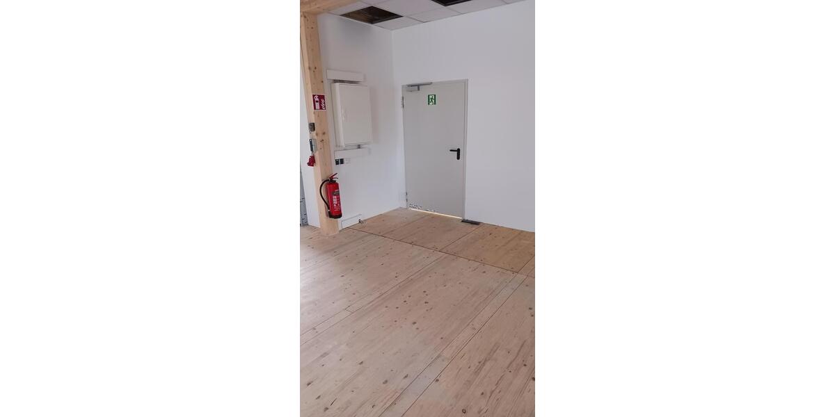 Gewerbeobjekt Kernen im Remstal - 1.300&euro; | Angebot:25423738