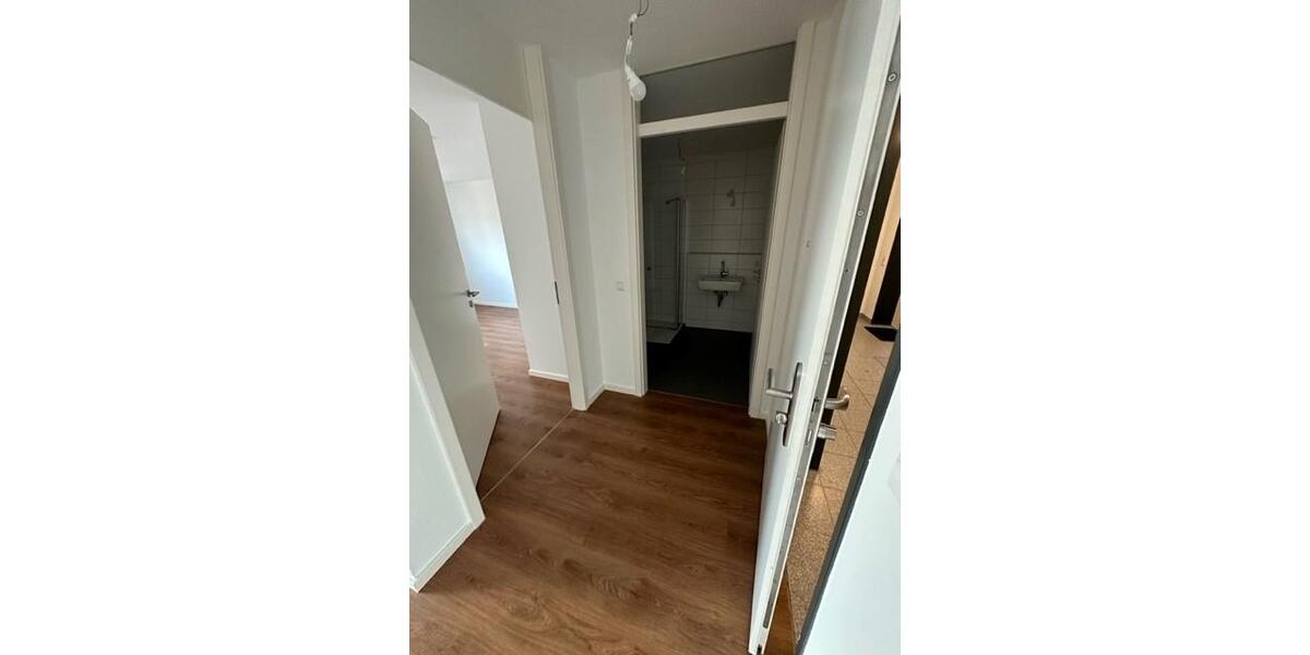 Erdgeschoßwohnung Esslingen am Neckar - 2 Zimmer, 59 m&sup2;, 1.013&euro; | Angebot:24794396