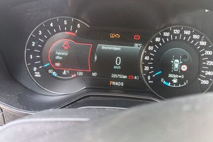 Ford Mondeo 225.500 km 6.900 &euro; Stuttgart 70378