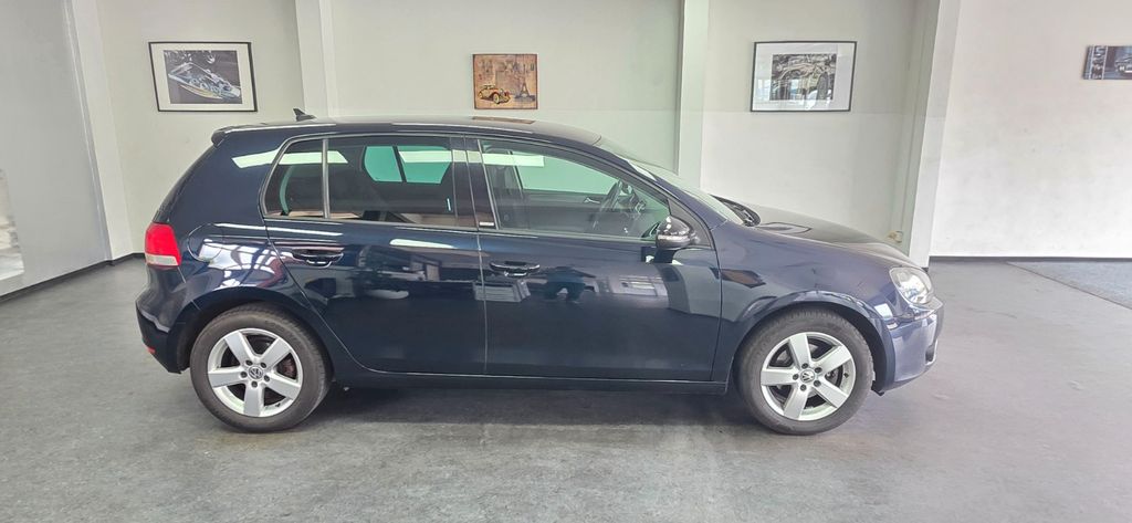 VW Golf 98.000 km 6.990 &euro; Asperg/Ludwigsburg bei Stuttgart 71679