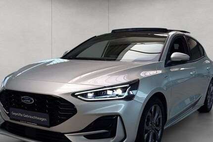 Ford Focus 11.800 km 24.450 &euro; Stuttgart 70469