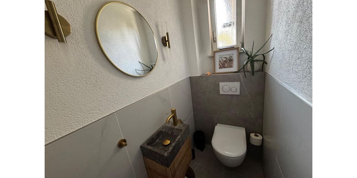 Provisionsfrei* 4 Zimmer Wohnung Zentral inkl. Einbauküche - Erdgeschoßwohnung Plochingen | Angebot:26357994