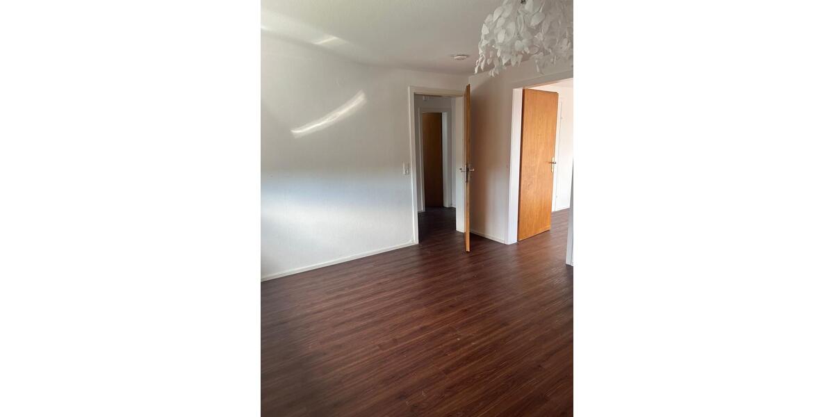 Dachgeschoßwohnung Filderstadt - 2 Zimmer, 50 m&sup2;, 950&euro; | Angebot:26325806