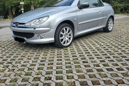 Peugeot 206 62.600 km 3.200 &euro; Markgröningen 71706