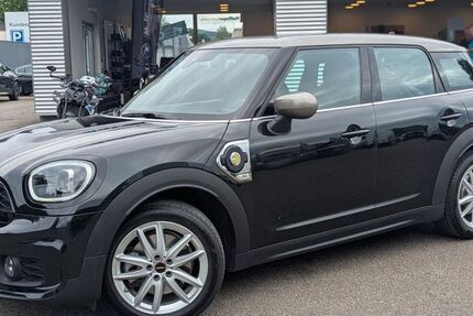 Mini Countryman SE (Cooper) 22.884 km 29.690 &euro; Schorndorf 73614