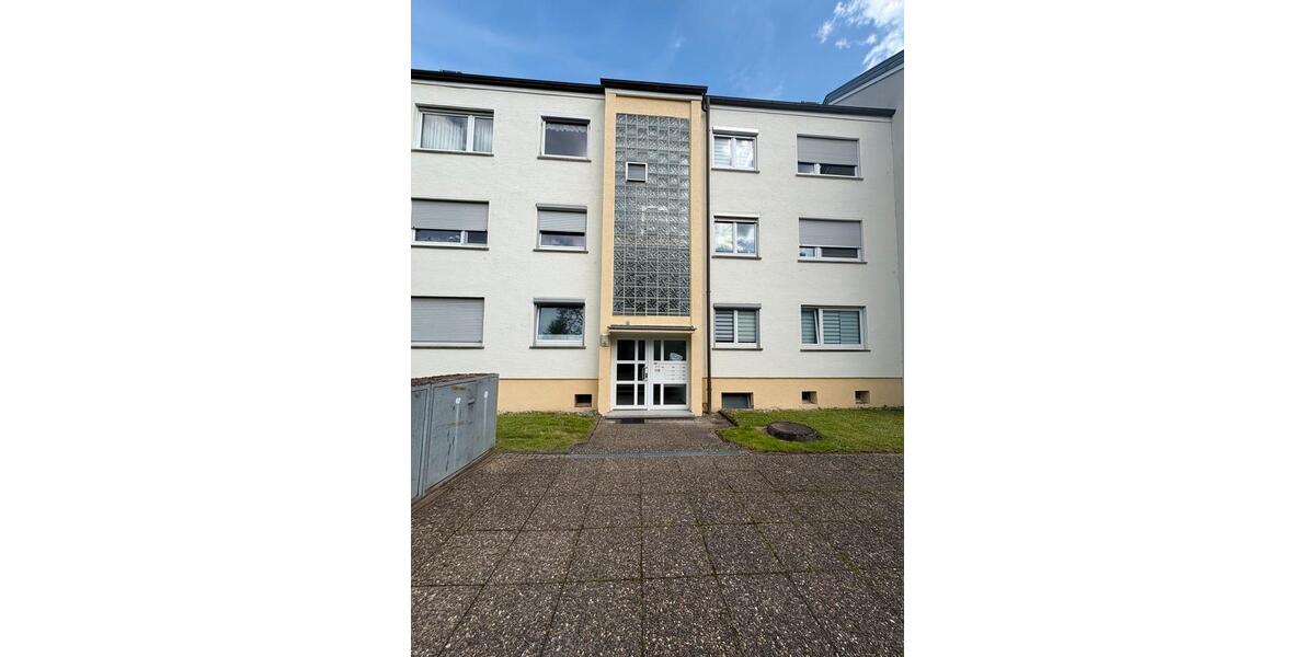 Dachgeschoßwohnung Stuttgart Feuerbach - 2.5 Zimmer, 55 m&sup2;, 184.000&euro; | Angebot:26738735
