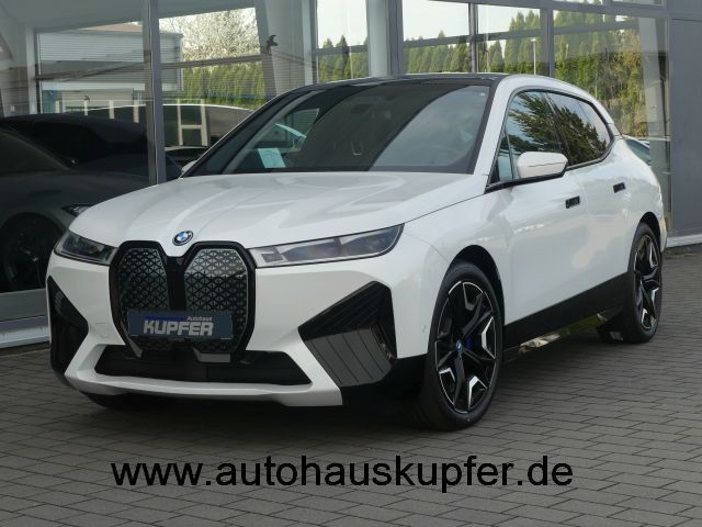 BMW iX 17.990 km 64.900 &euro; Vaihingen / Enz 71665