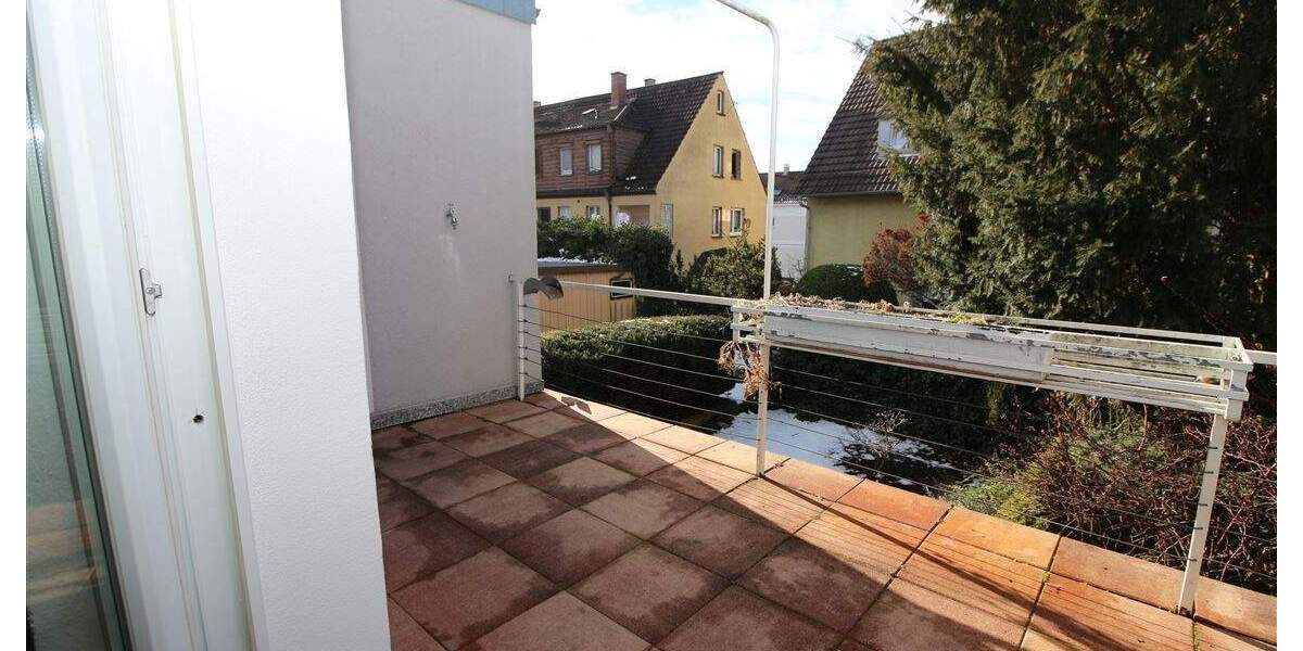 Mehrfamilienhaus, Wohnhaus Stuttgart Untertürkheim - 1 Zimmer, 212 m&sup2;, 1.330.000&euro; | Angebot:26189922