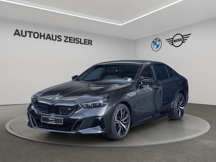 BMW i5 4.500 km 77.500 € Waiblingen 71332