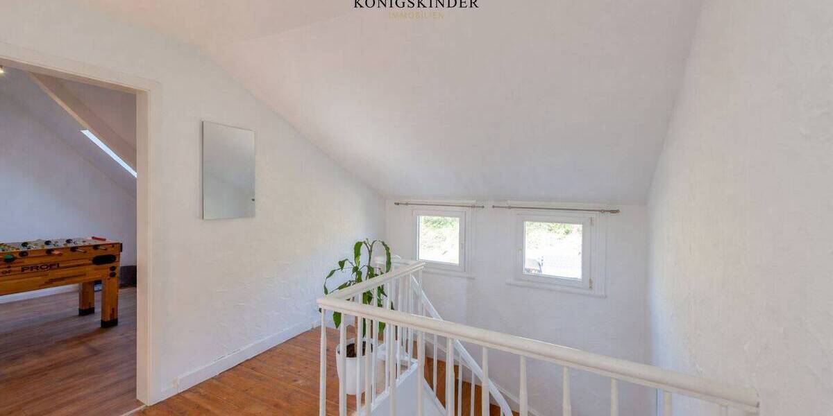Etagenwohnung Stuttgart Kaltental - 5 Zimmer, 112 m&sup2;, 575.000&euro; | Angebot:26499662