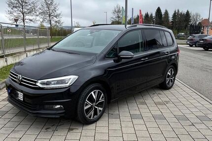 VW Touran 52.000 km 25.890 &euro; Leonberg 71229