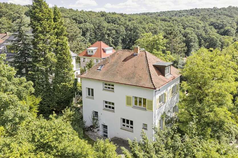 Haus zum Kaufen in Stuttgart 1.375.000 € 206 m²