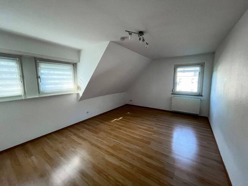 Familienfreundliches Haus in Sindelfingen mit großem Garten