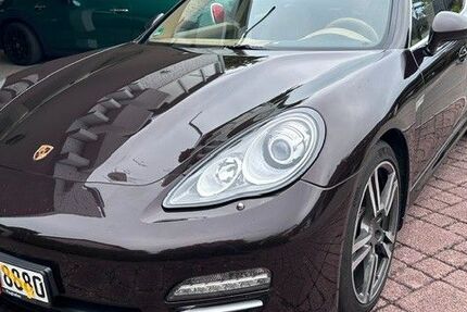 Porsche Panamera 75.500 km 27.990 &euro; Aichtal 72631