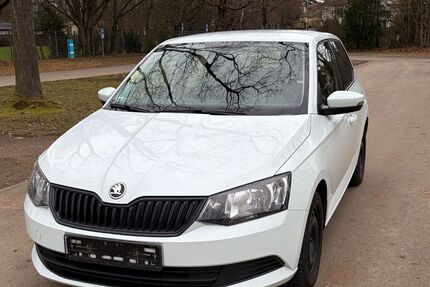 Skoda Fabia 98.200 km 6.995 &euro; Stuttgart 70563