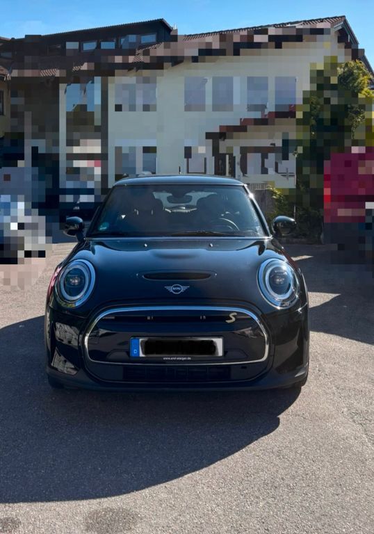 Cooper SE