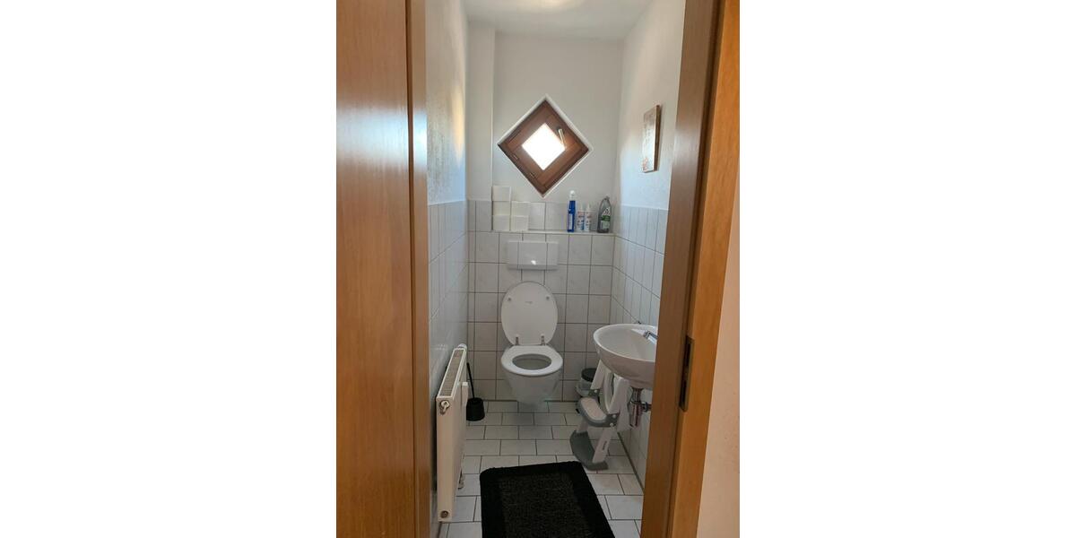 Erdgeschoßwohnung Ammerbuch - 4.5 Zimmer, 95 m&sup2;, 1.350&euro; | Angebot:25833321