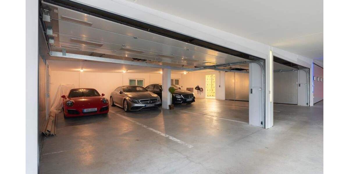 Etagenwohnung Stuttgart Vaihingen - 5 Zimmer, 226 m&sup2;, 1.750.000&euro; | Angebot:25685875