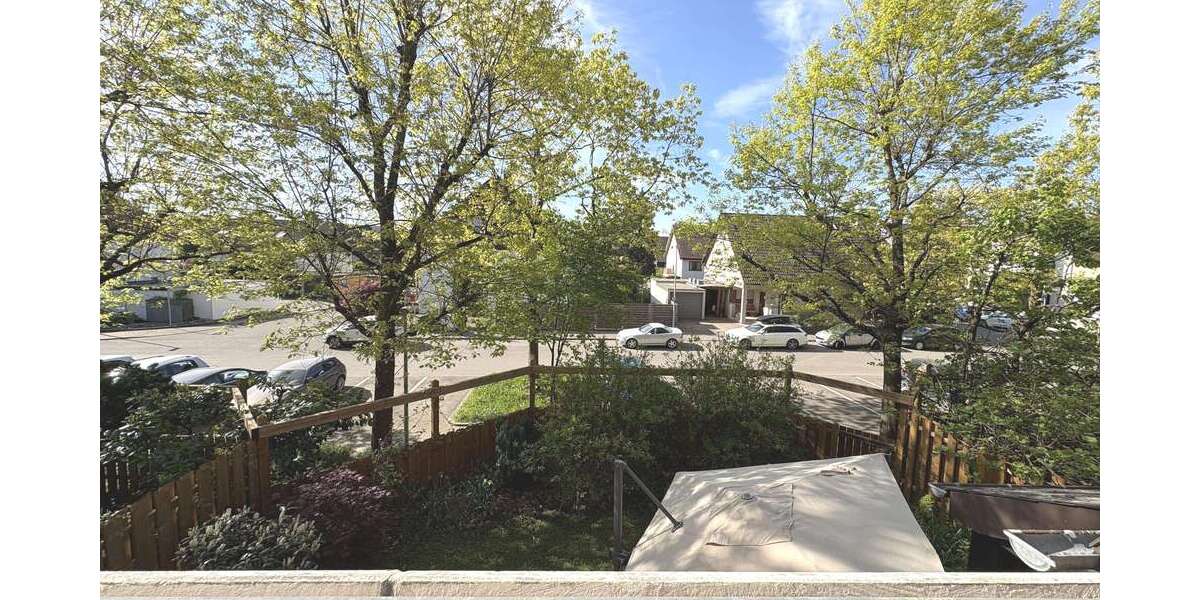 Etagenwohnung Stuttgart Sillenbuch - 3.5 Zimmer, 105 m&sup2;, 369.000&euro; | Angebot:26643185
