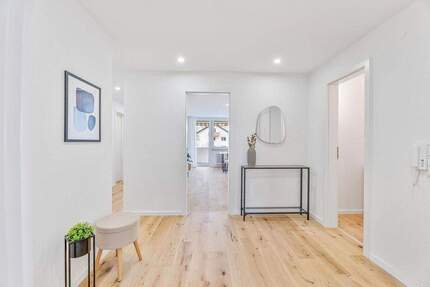 3 Zimmer mit Balkon hochwertig renoviert 3 zimmer